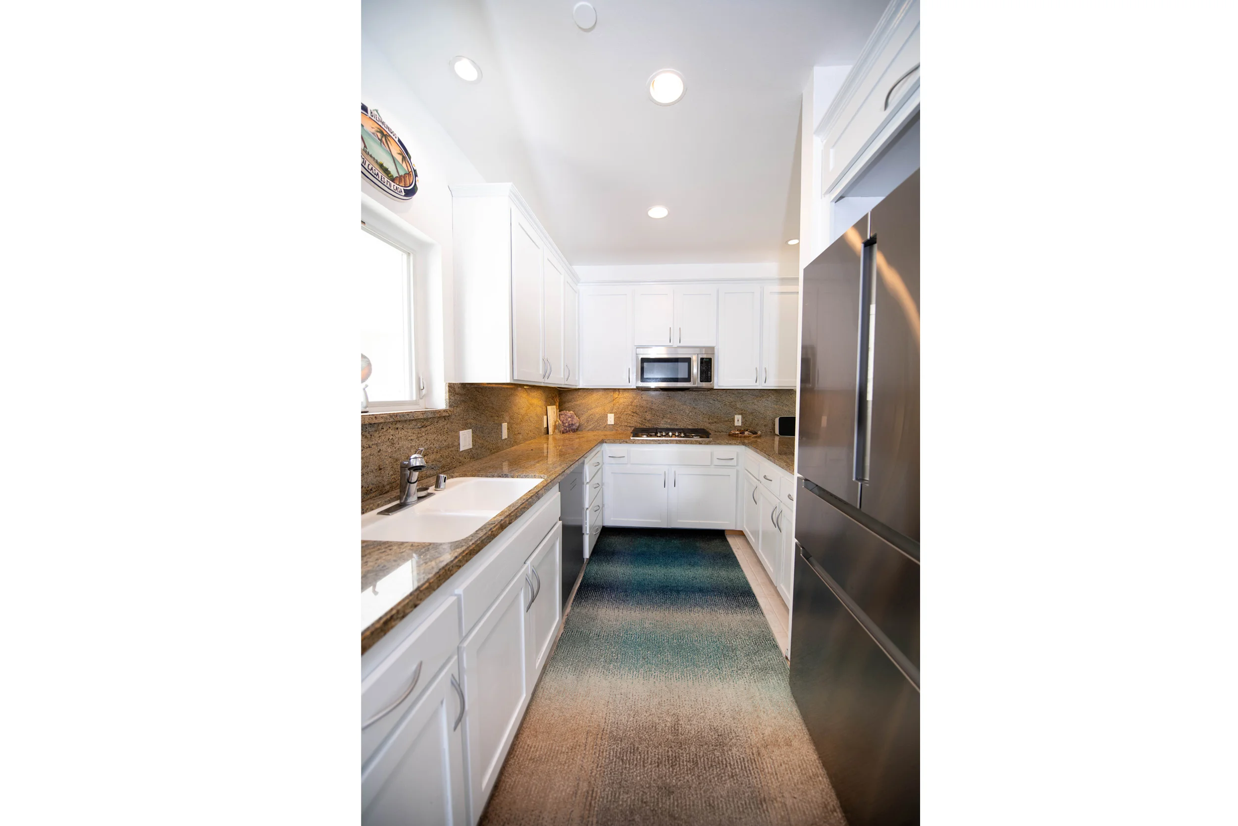 1014 Hilldale Ave photo 5