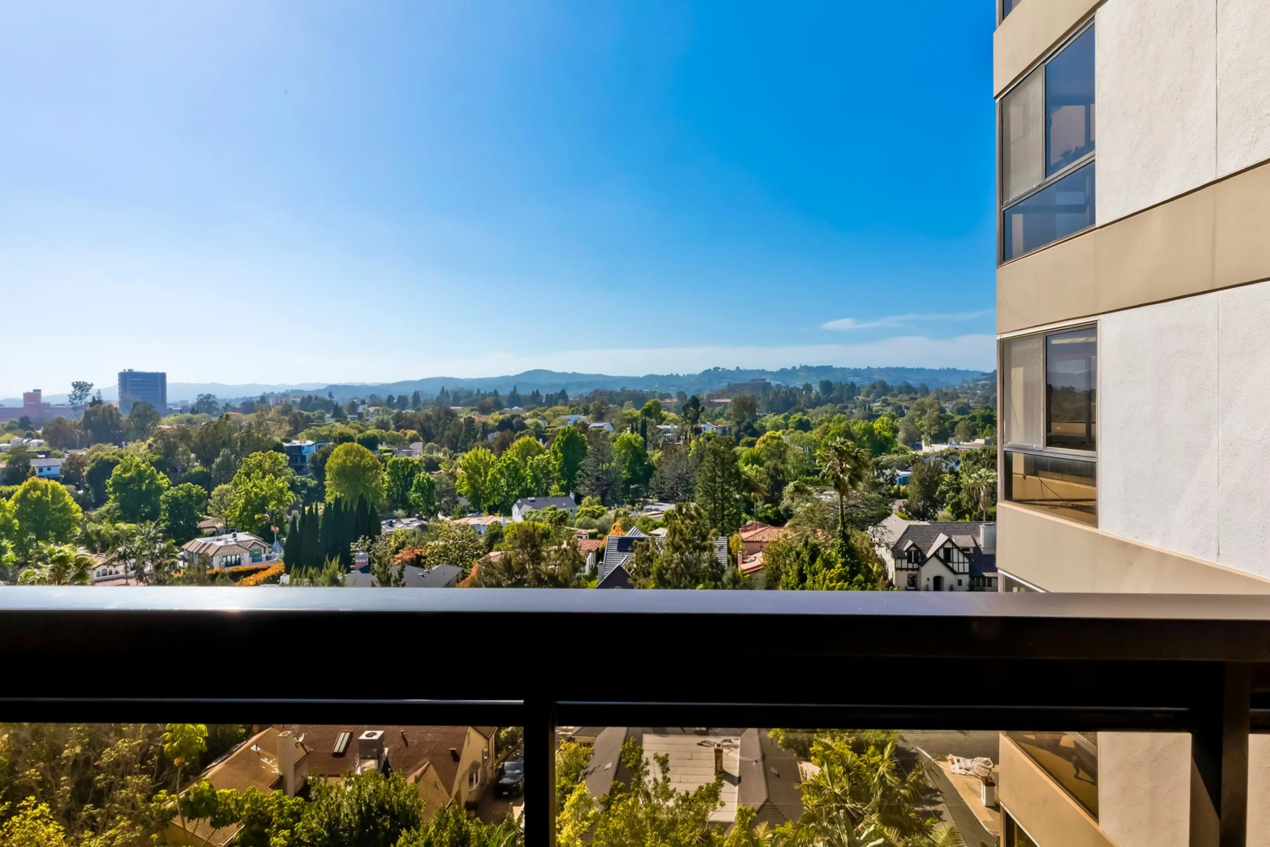 10445 Wilshire Blvd #905 photo 17