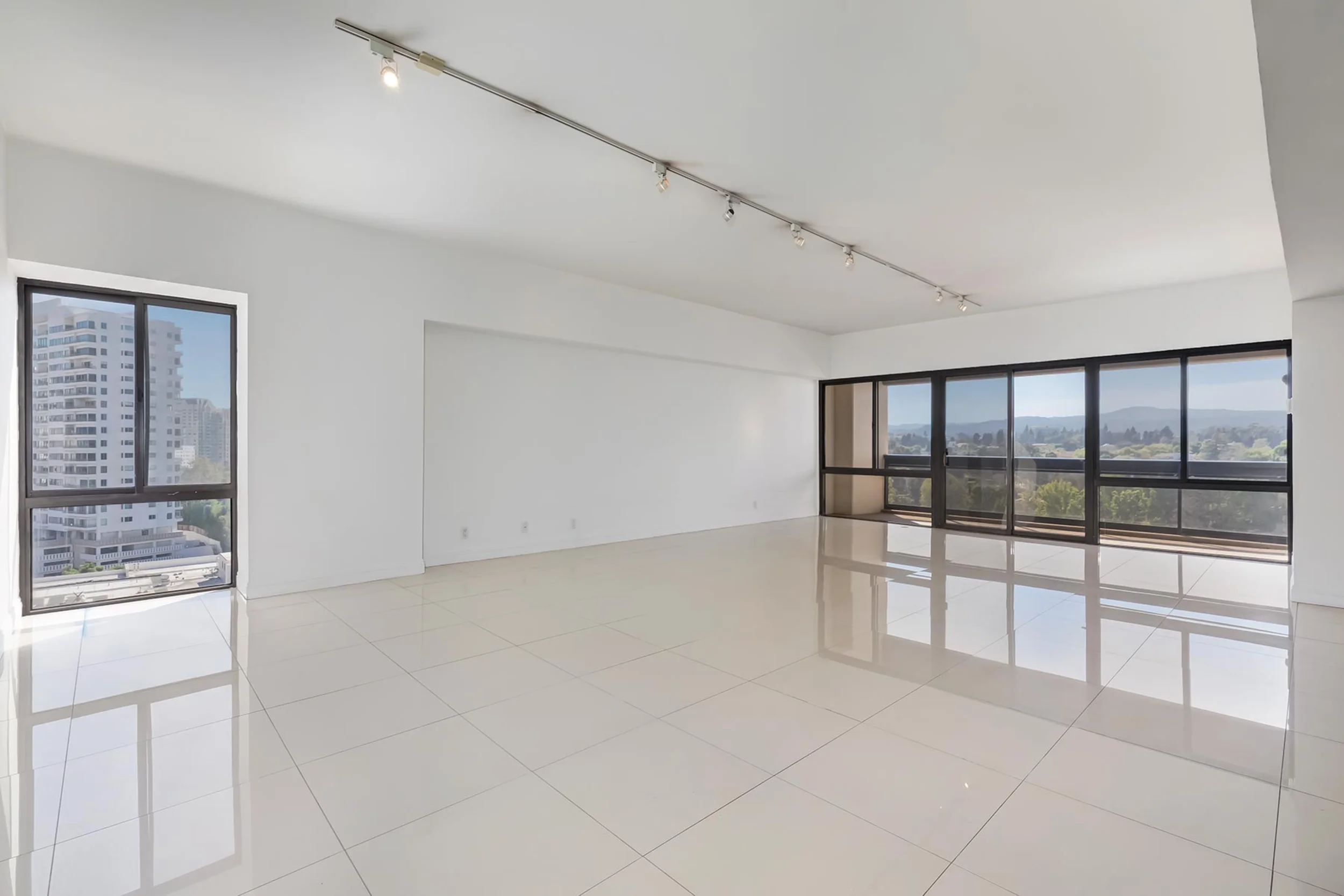 10445 Wilshire Blvd #905 photo 7
