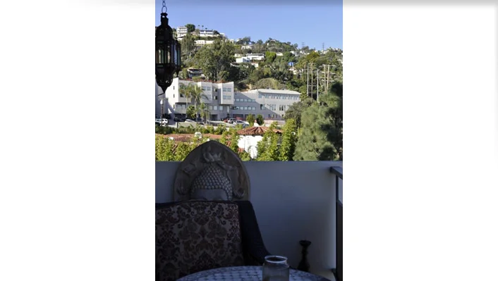 1155 N La Cienega #612 photo 4