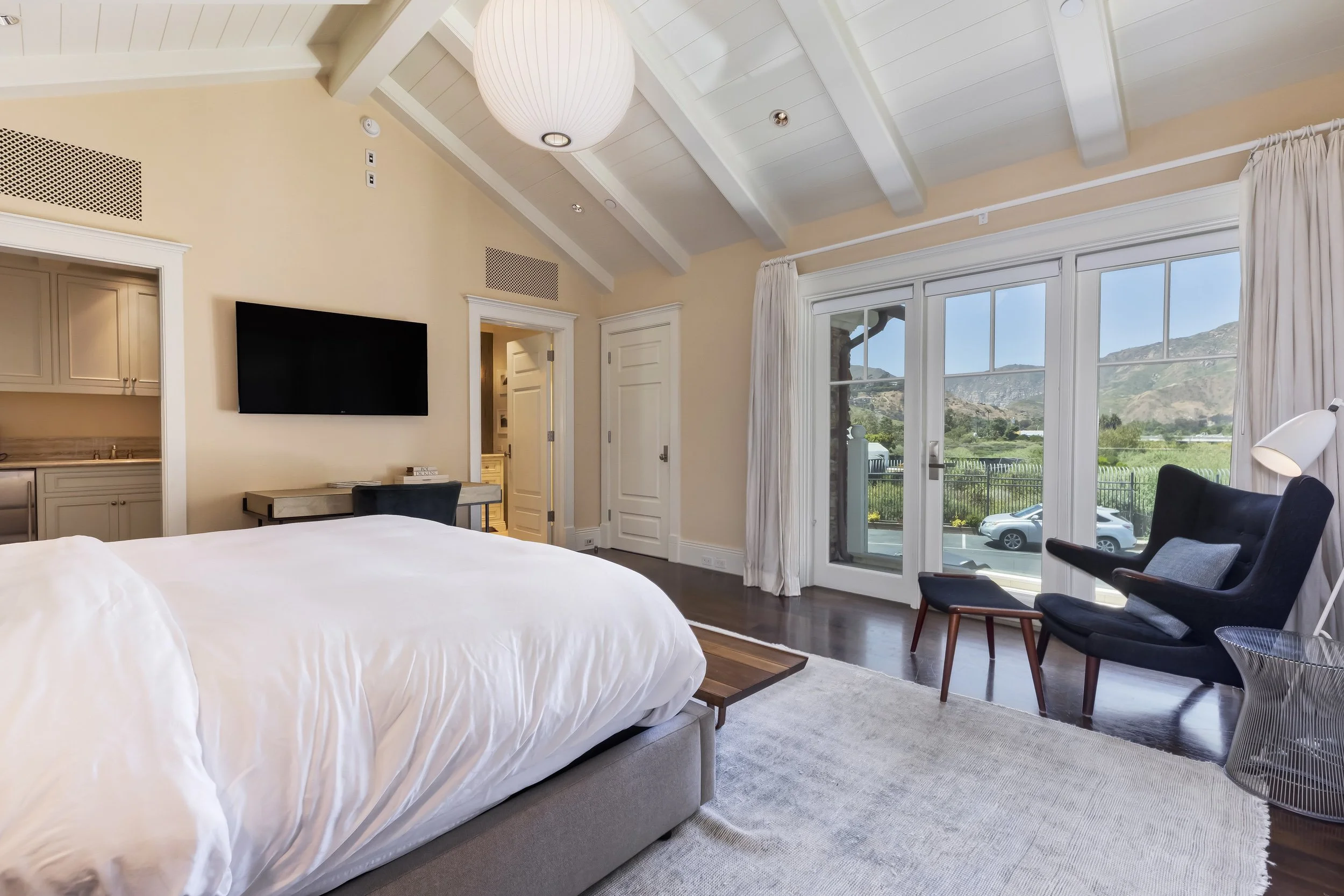 119 Malibu Colony Rd photo 18