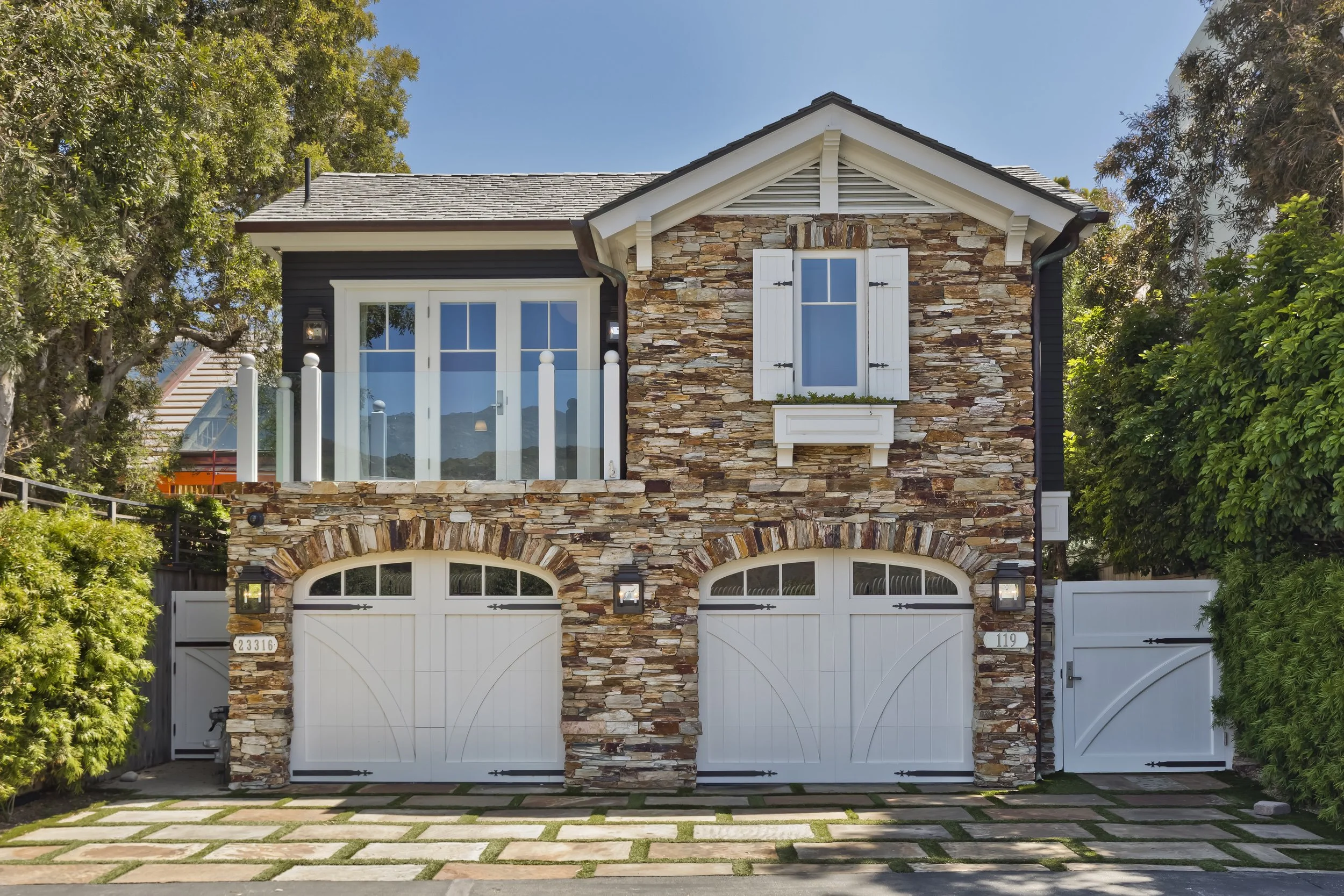 119 Malibu Colony Rd photo 2