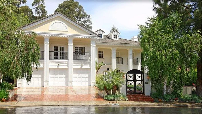 12092 Summit Circle photo 1