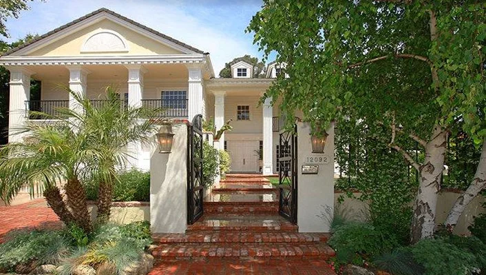 12092 Summit Circle photo 3