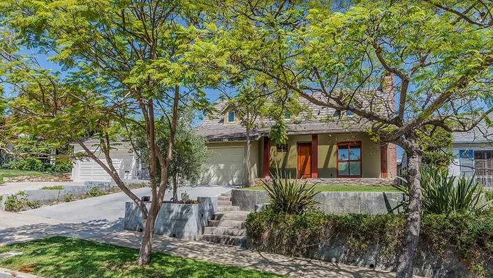 1362 Woodruff Ave photo 26