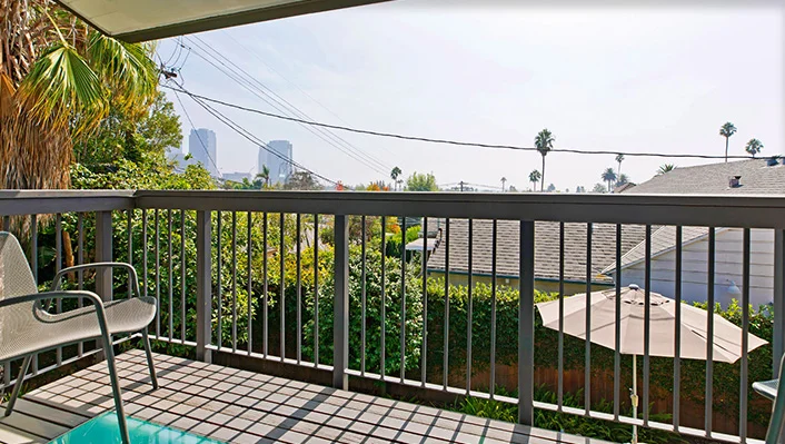 1362 Woodruff Ave photo 18