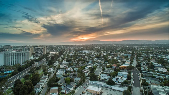 13700 Marina Pointe Dr #1706 photo 15