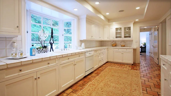 1511 San Ysidro Dr photo 11