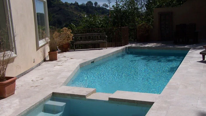 1865 Heather Ct photo 2