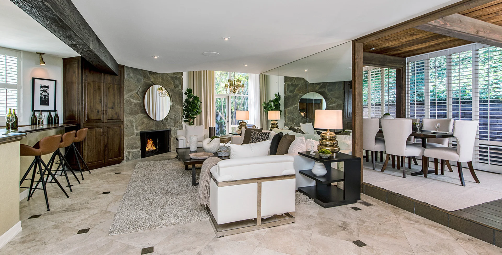 1905 N Beverly Dr photo 1