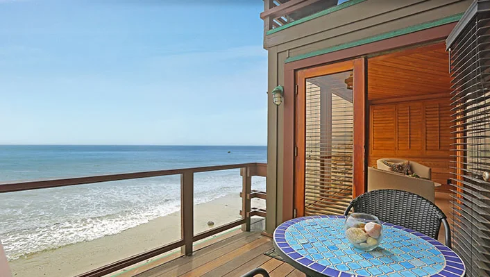 19056 Pacific Coast Hwy photo 12