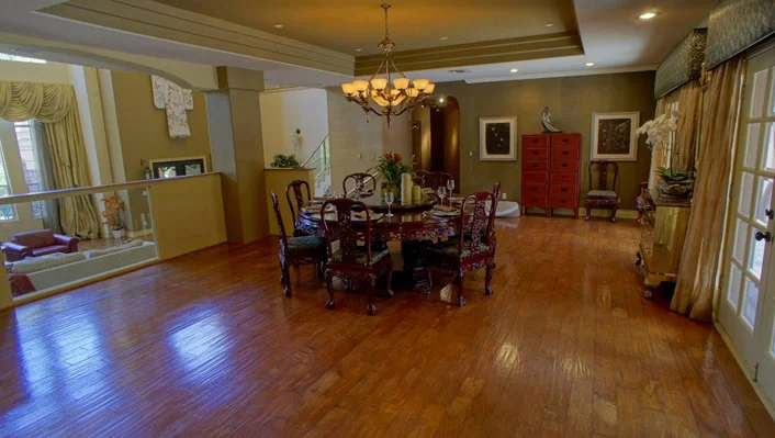 19064 Wells Drive photo 5