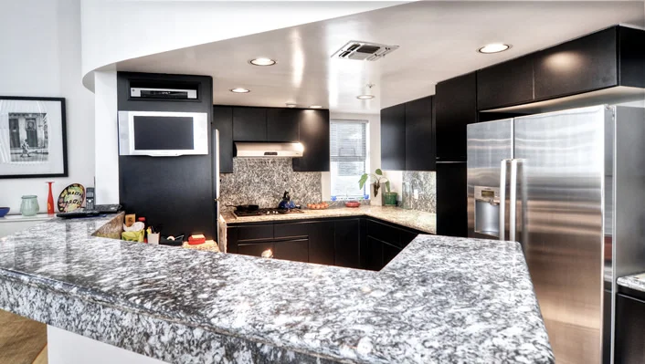 21 Quarterdeck St #B photo 11