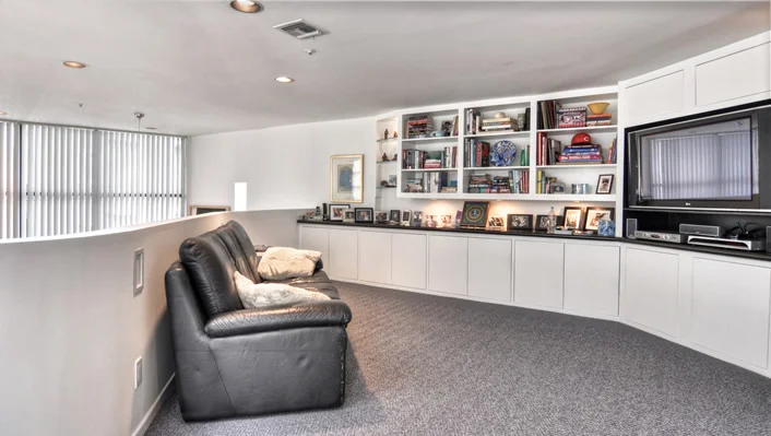 21 Quarterdeck St #B photo 15