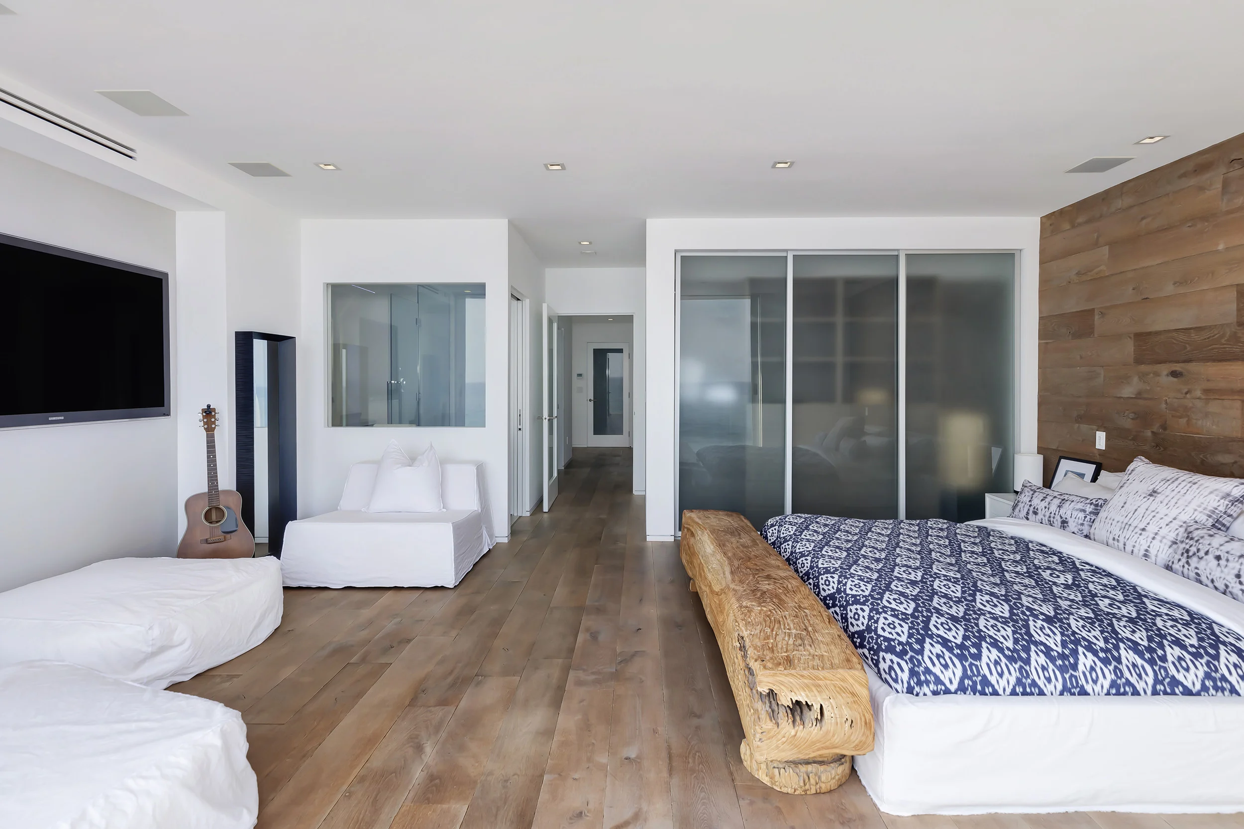 21562 Pacific Coast Hwy photo 31