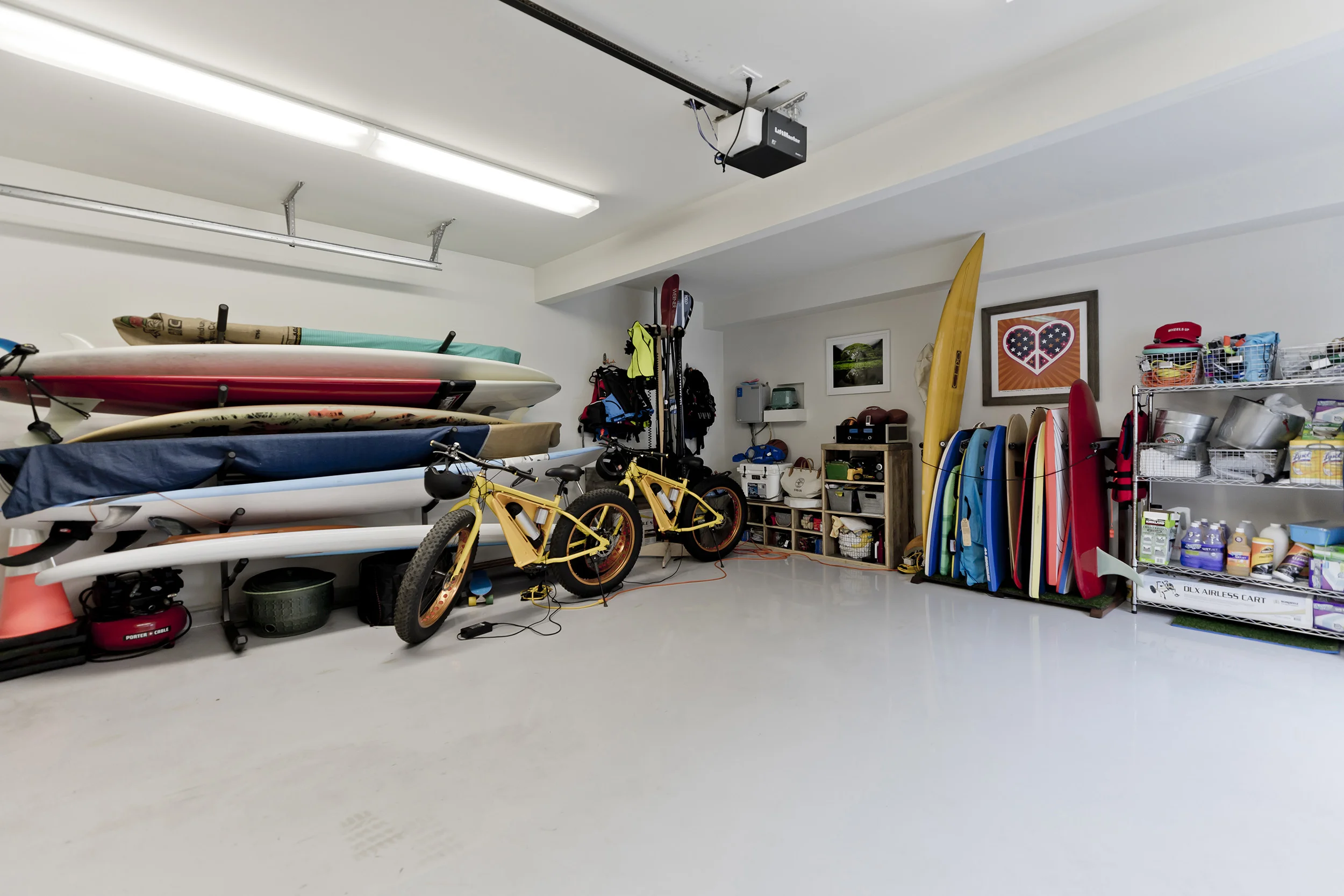 21562 Pacific Coast Hwy photo 38