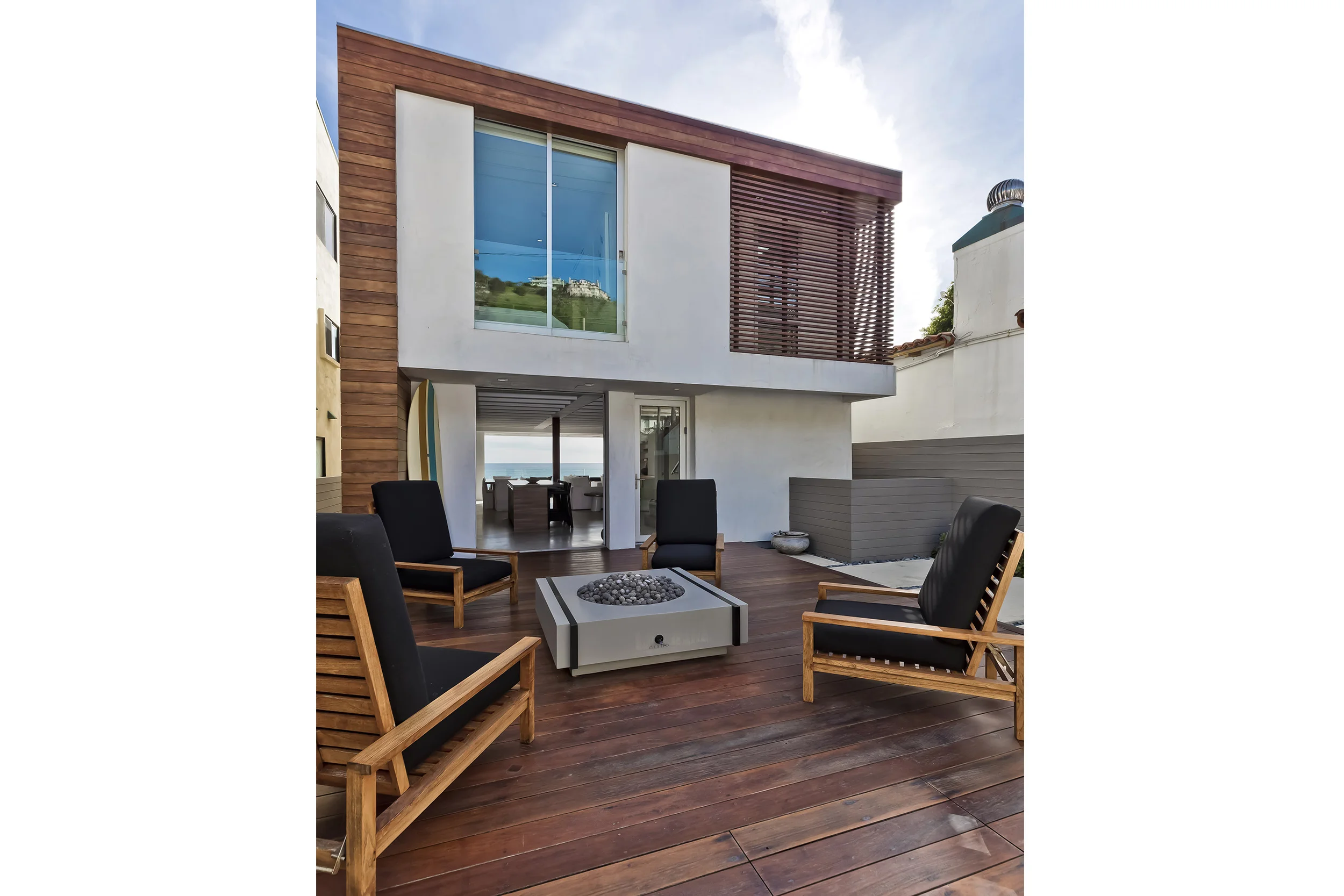 21562 Pacific Coast Hwy photo 6