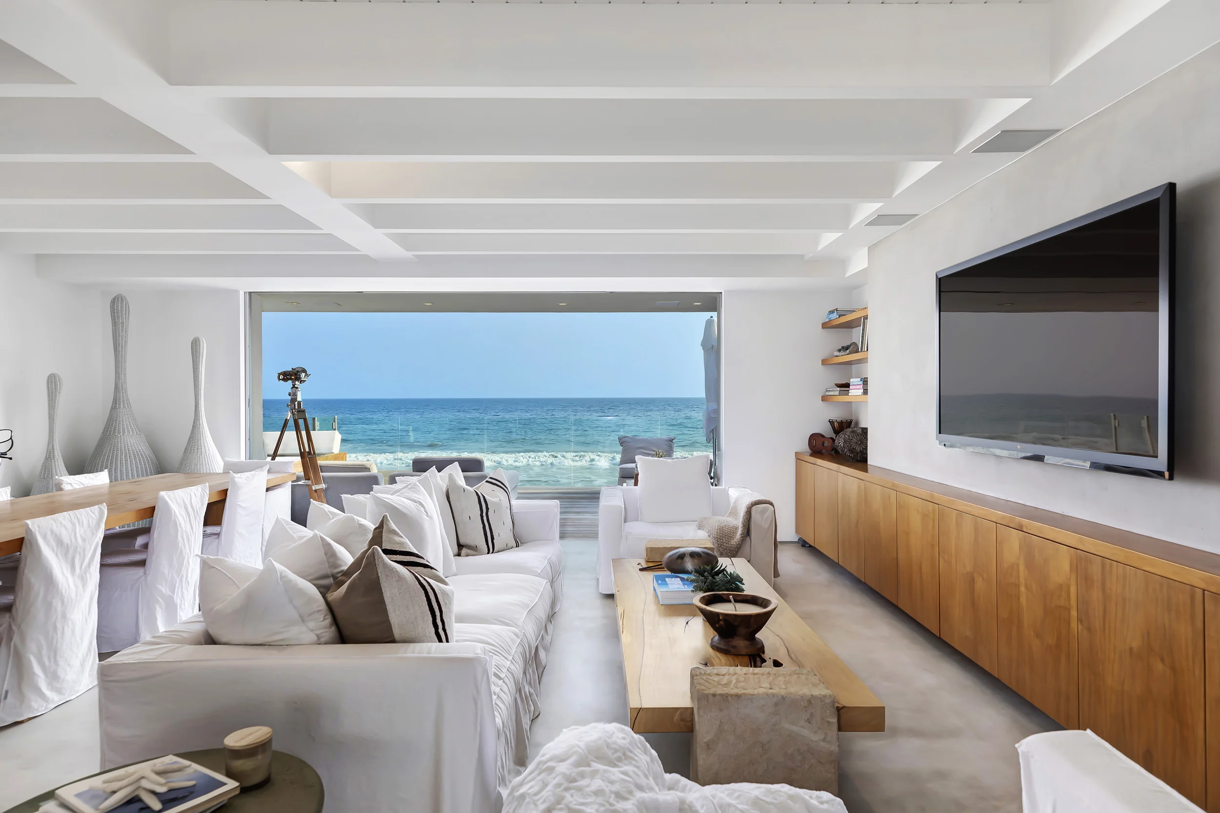 21562 Pacific Coast Hwy photo 7