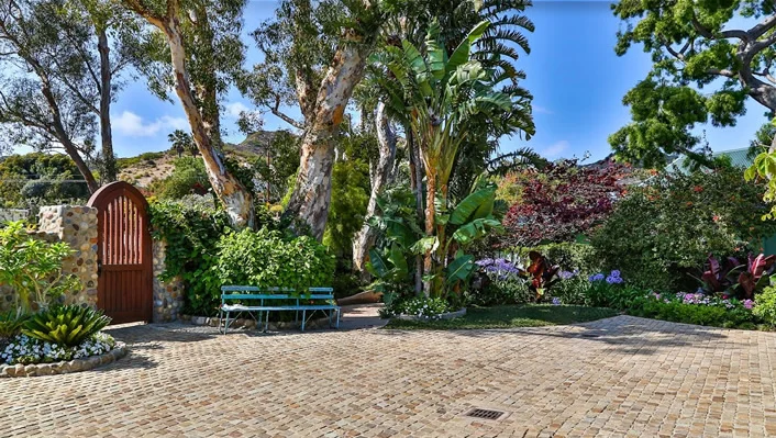 26799 Sea Vista Dr photo 6