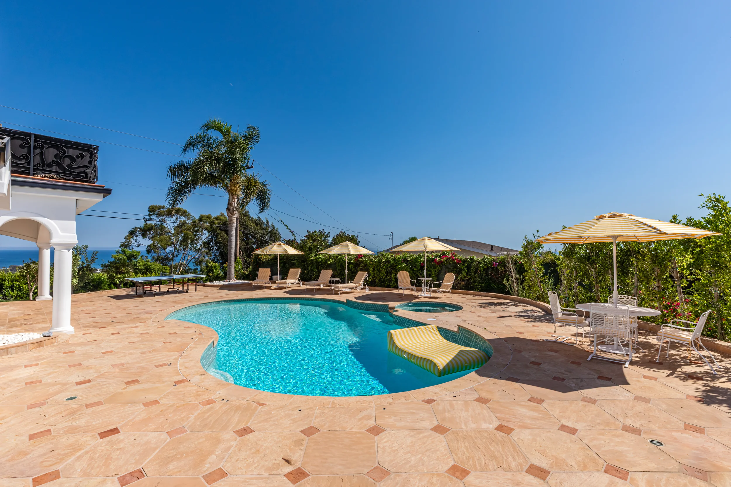 3453 Coast View Dr photo 35