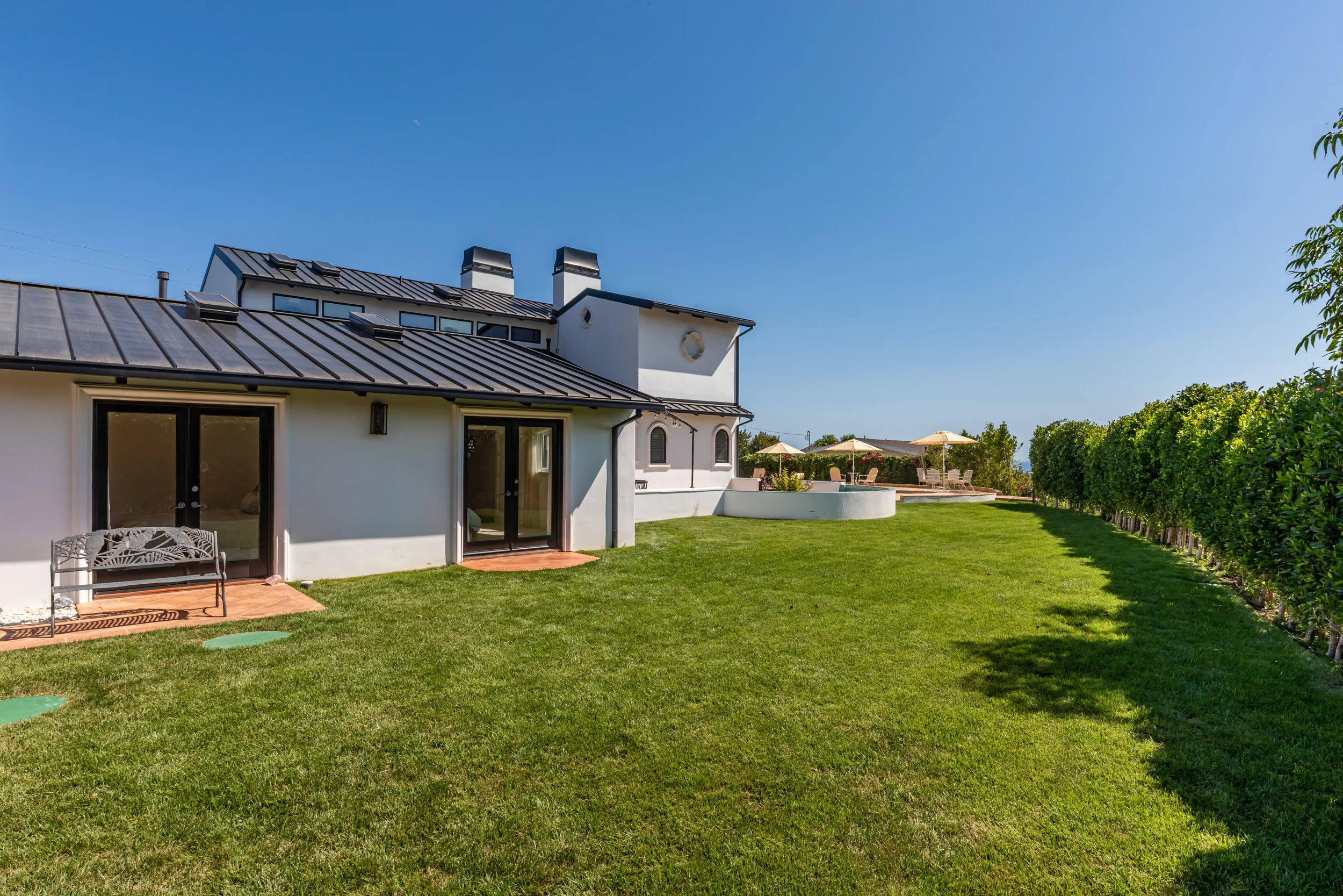 3453 Coast View Dr photo 40