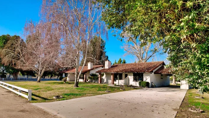 35338 De Portola Rd photo 5