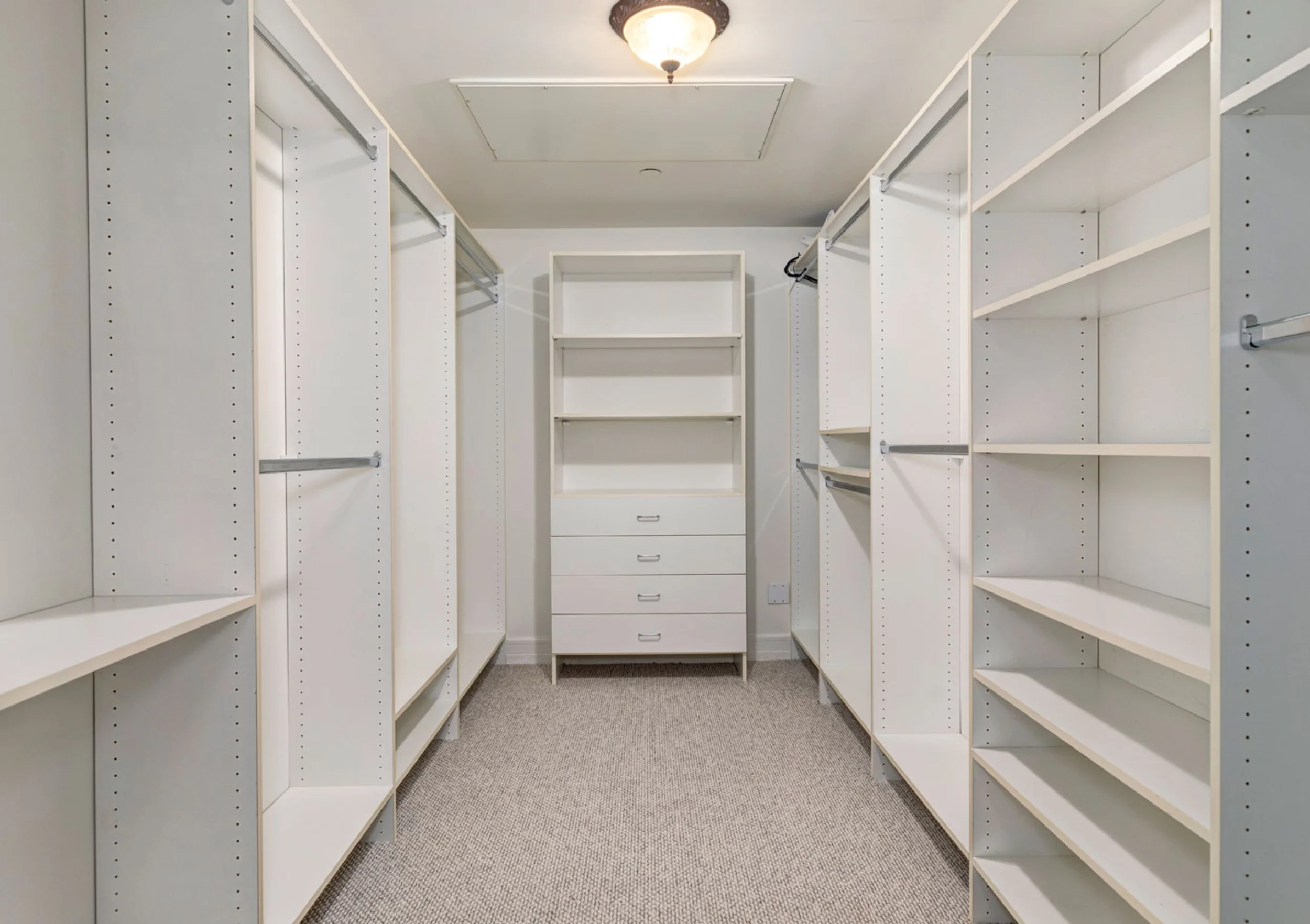 411 N Oakhurst Dr #404 photo 18