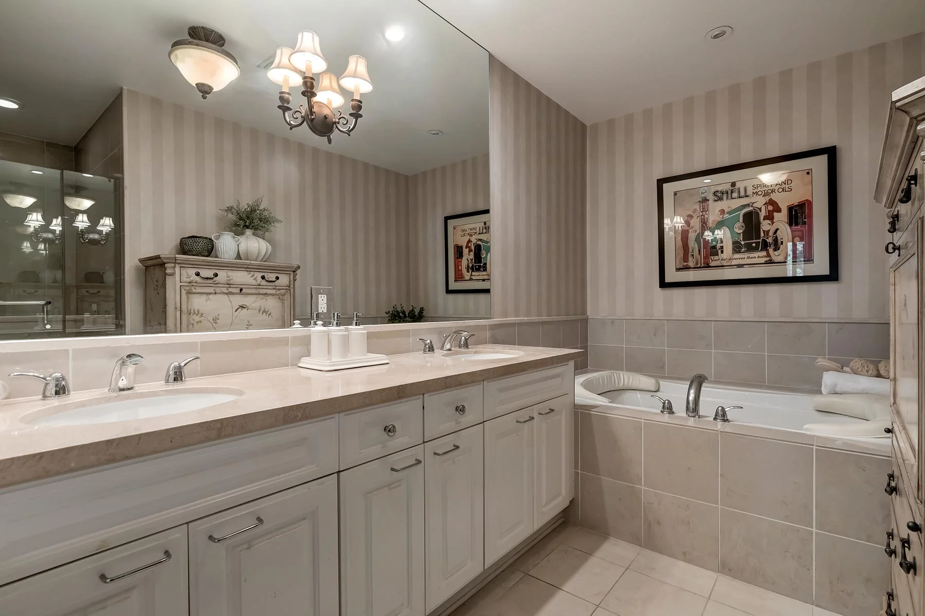 411 N Oakhurst Dr #107 photo 16