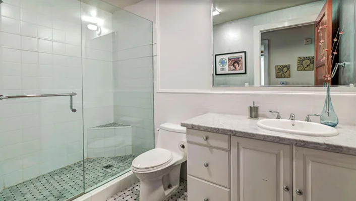 411 N Oakhurst Dr #111 photo 22