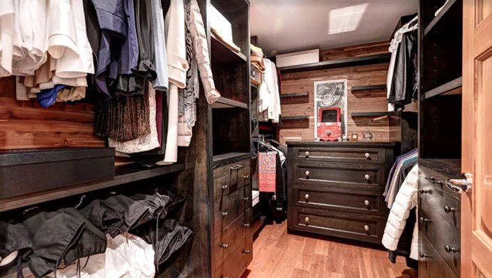 411 N Oakhurst Dr #111 photo 24