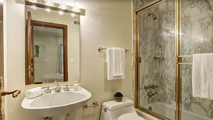 425 N Maple Dr., #304 photo 12