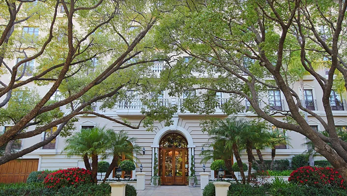 425 N Maple Dr., #304 photo 15