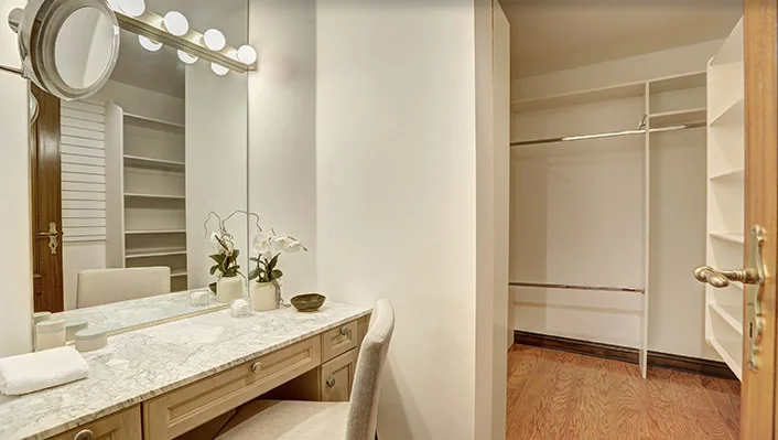 425 N Maple Dr., #304 photo 7