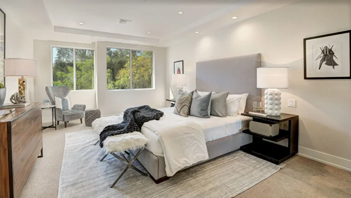 460 N Palm Dr #202 photo 20