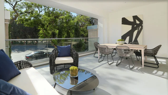 460 N Palm Dr #202 photo 28