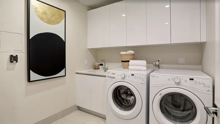 460 N Palm Dr #202 photo 33