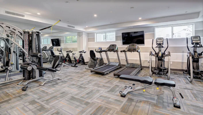 460 N Palm Dr #202 photo 8