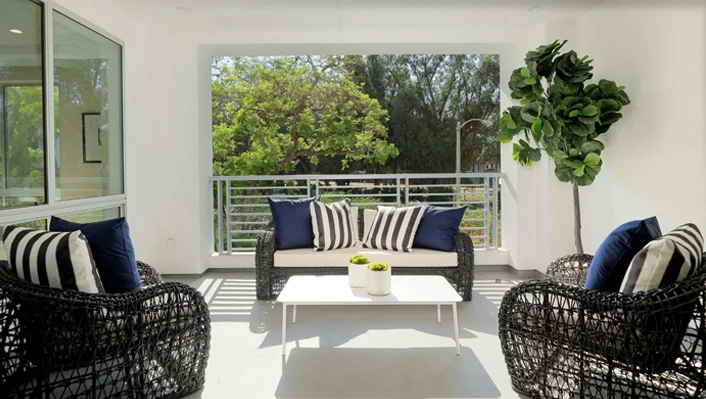 460 N Palm Dr #202 photo 10