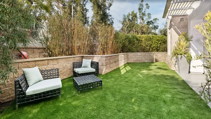 460 N Palm Dr Unit #102 photo 6