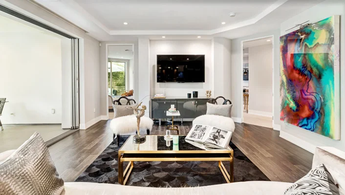 460 N Palm Dr Unit #102 photo 7