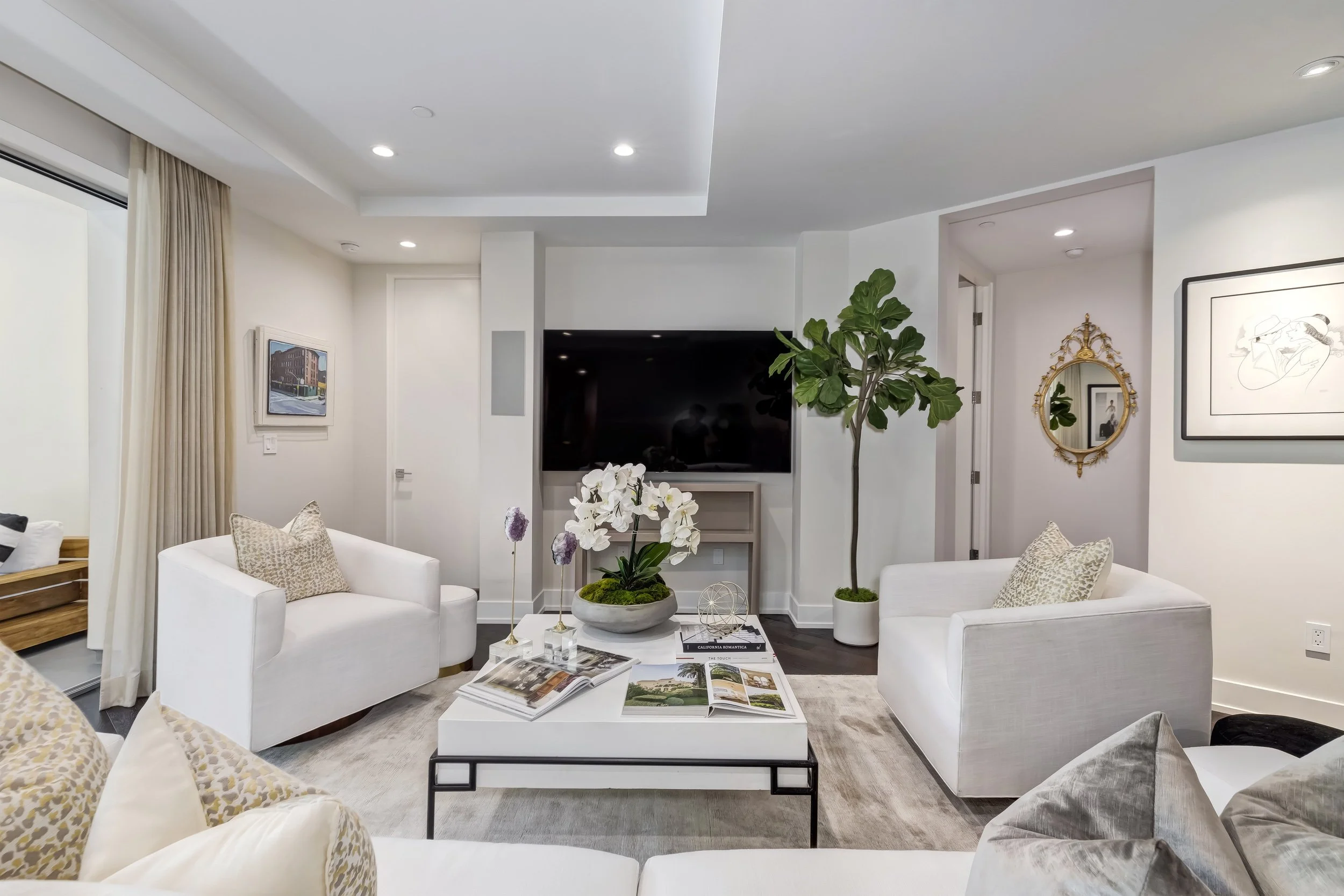 460 N Palm Dr. #103 photo 2