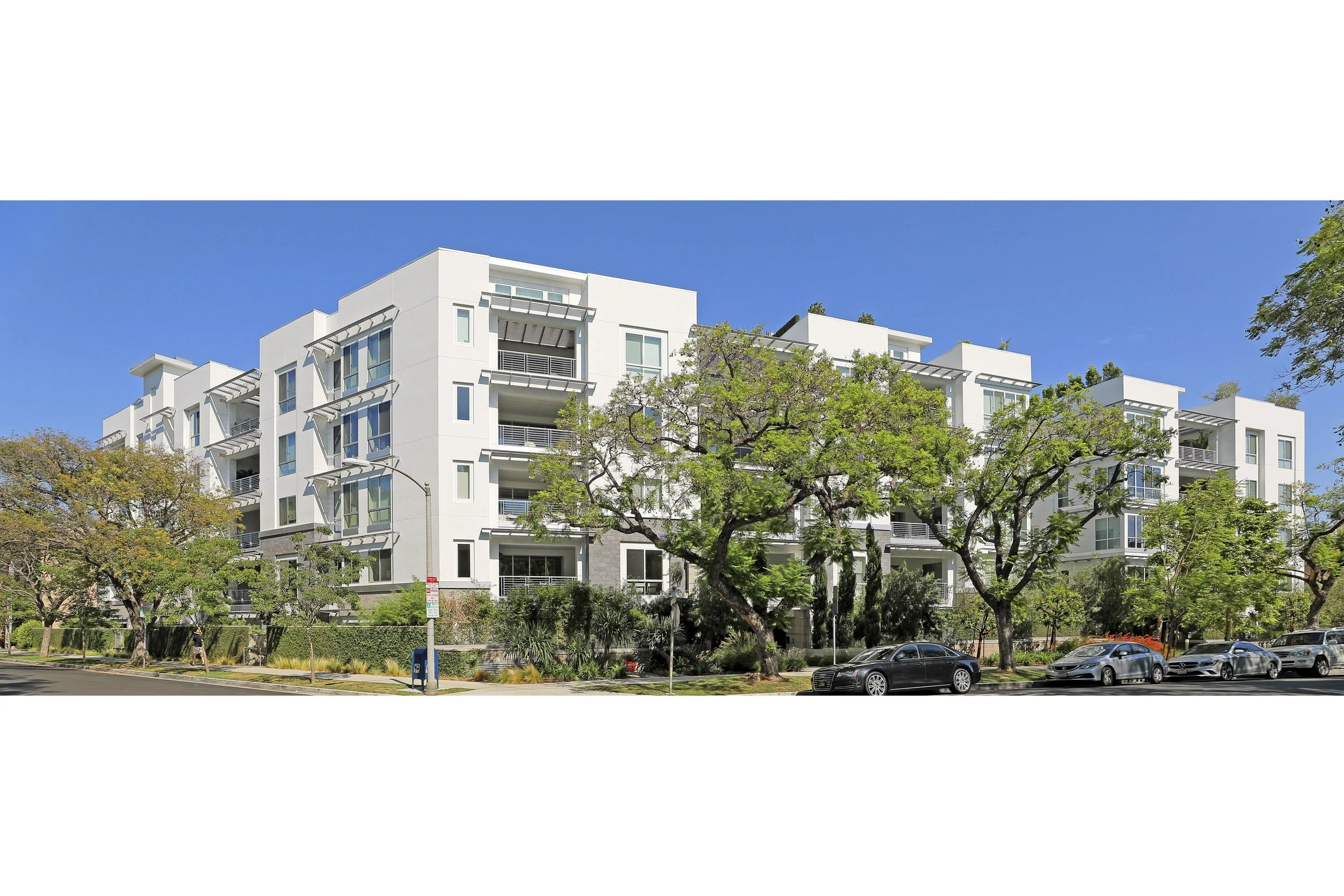 460 N Palm Dr. #103 photo 26