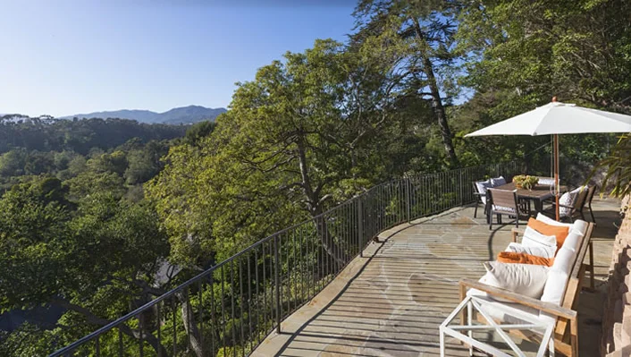 581 Amalfi Dr photo 9