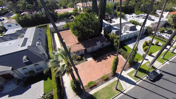 603 N Bedford Dr photo 9