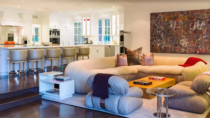 618 N. Sierra Dr photo 26