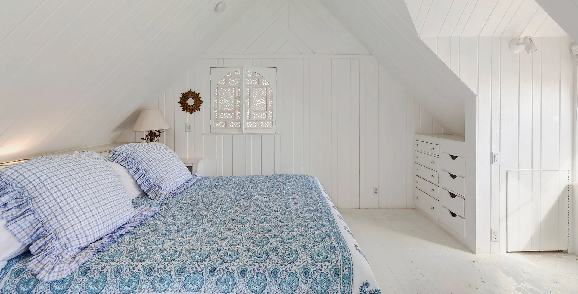 70 Malibu Colony Rd photo 16