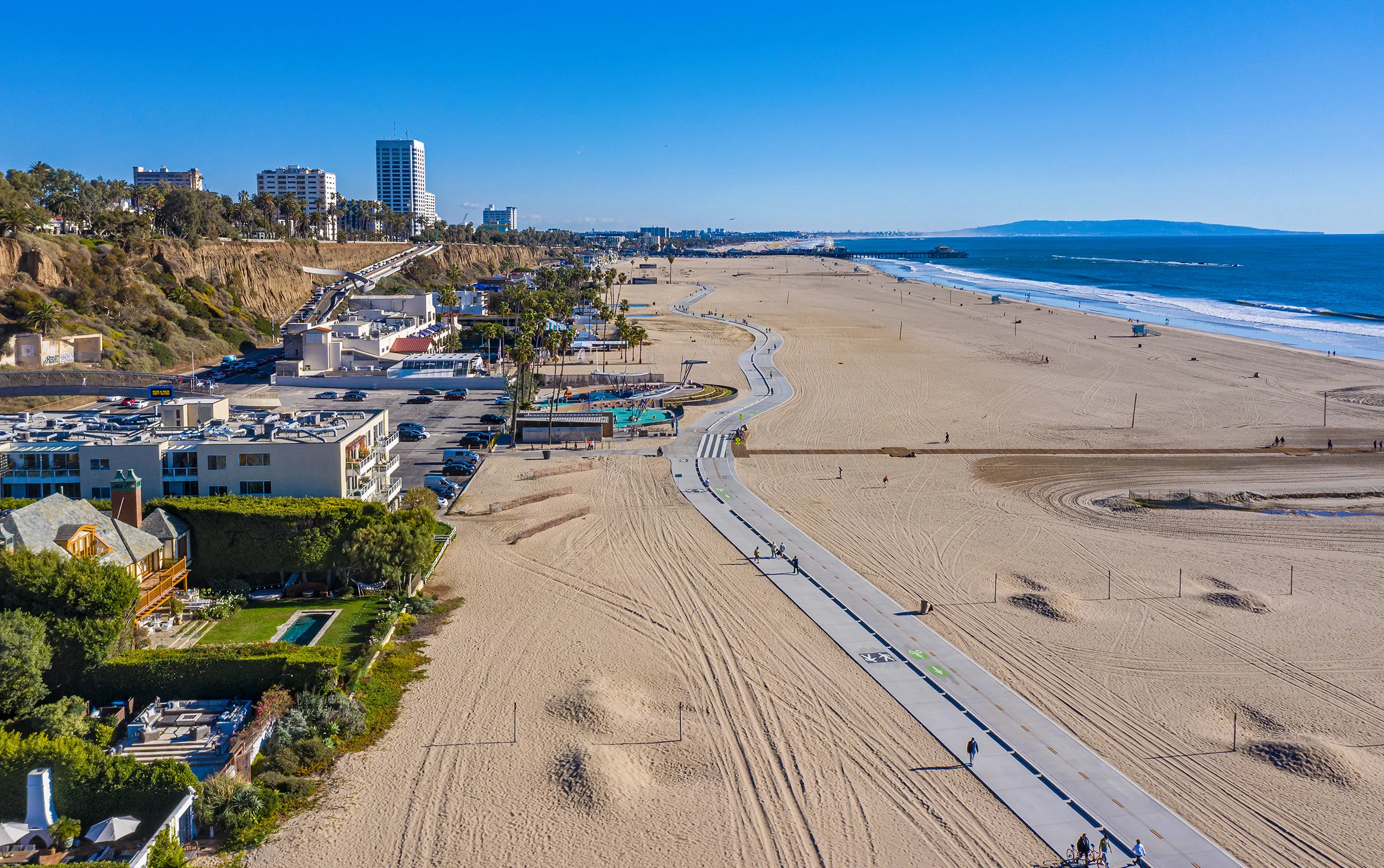 705 Palisades Beach Rd photo 33