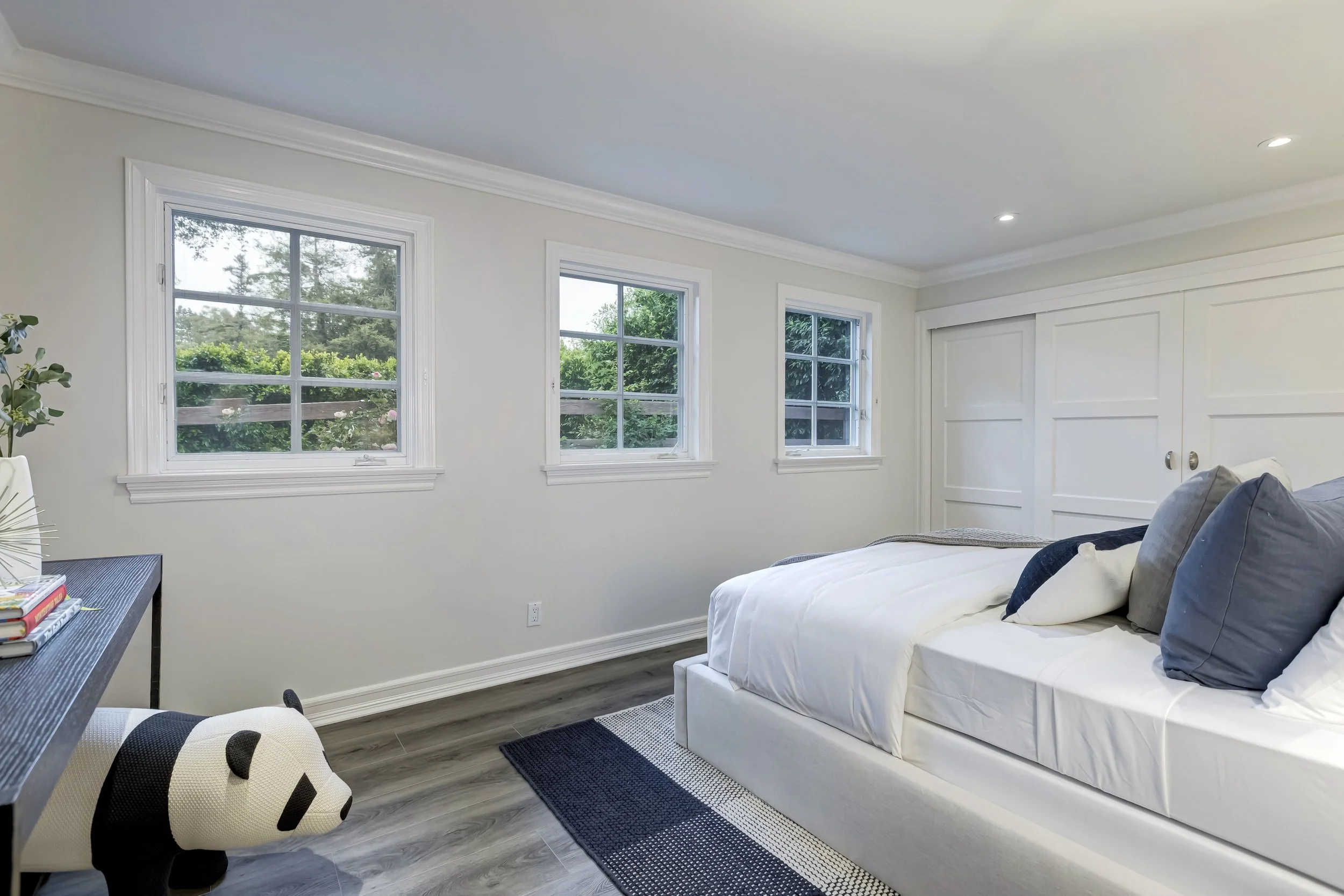 716 Greentree Rd photo 17