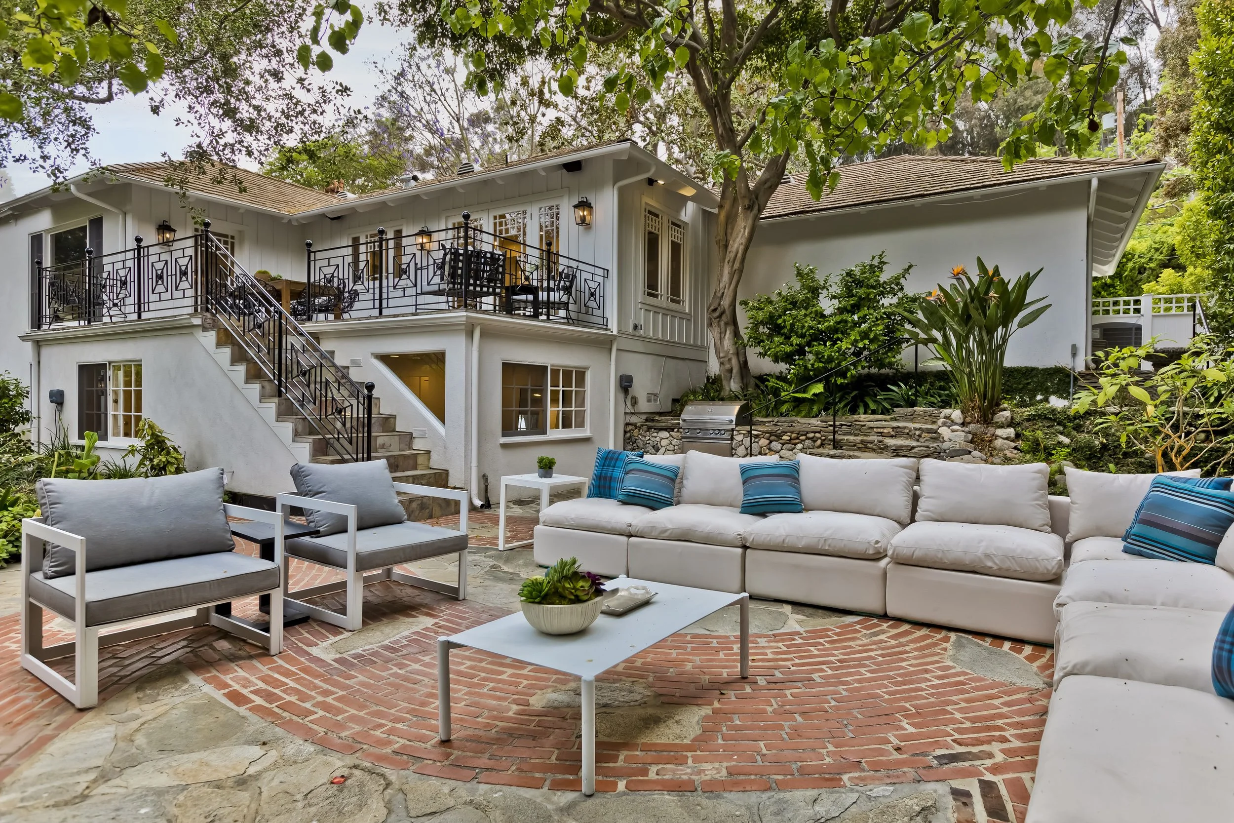 716 Greentree Rd photo 20