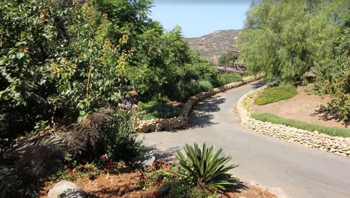 7750 West Lilac Road photo 32